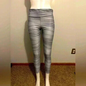 Xersion athletic outfit girls 14.5/16.5P grey leggings & shirt 3XL, women’s S/M